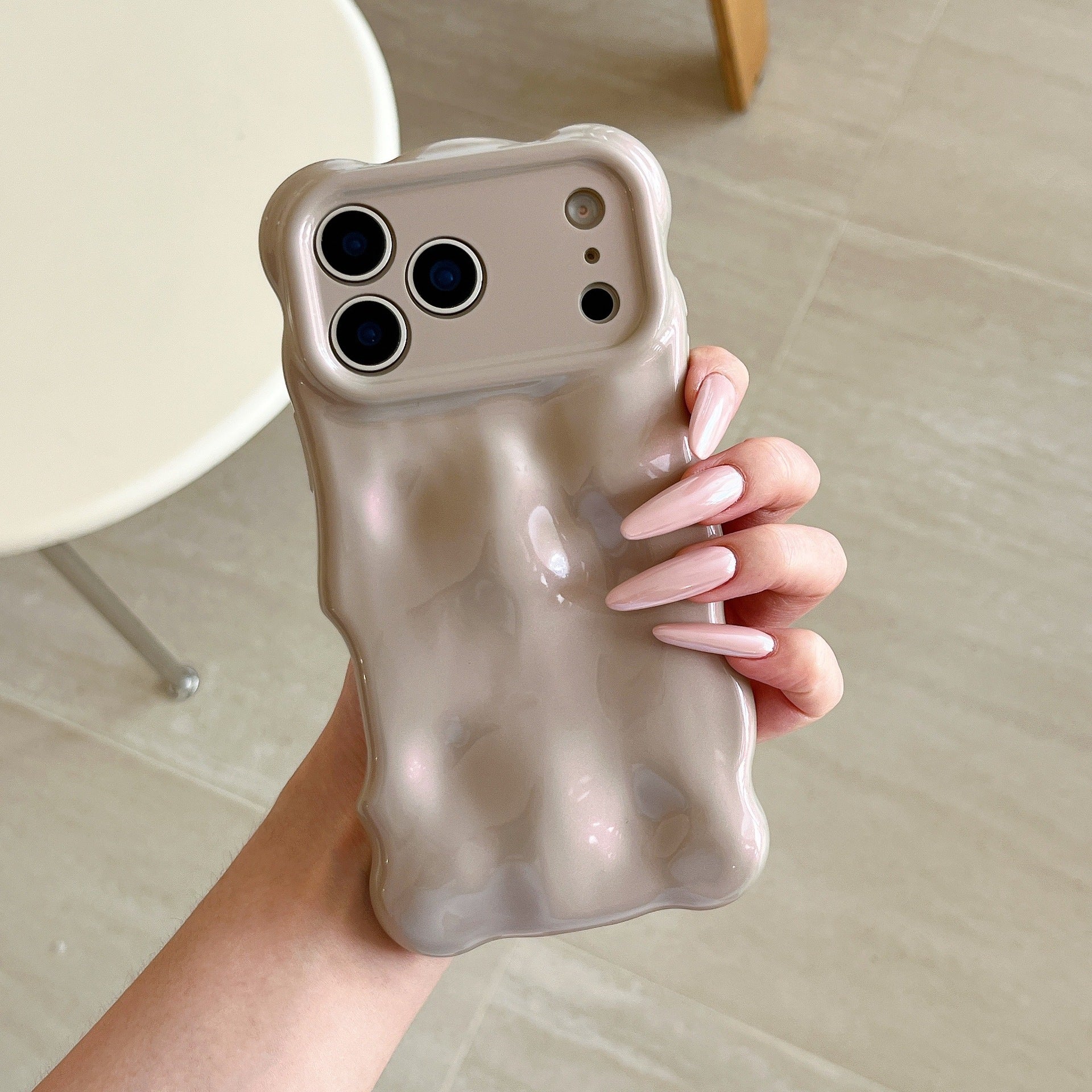 Simple Bubble Suitable For 16pro Max Phone Case 17 New Small Wave Case